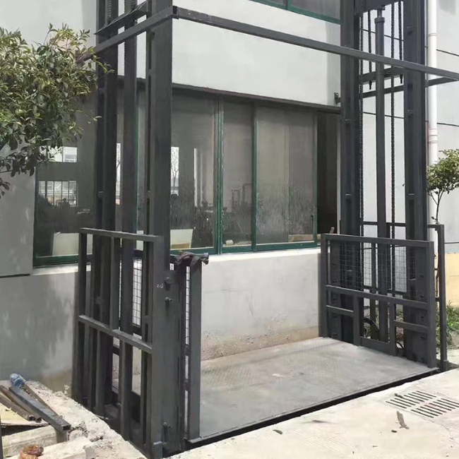 高昌5吨室外升降货梯